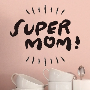 Adesivo murale decorativo Super Mom nero con design disegnato a mano per il soggiorno