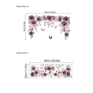 Adesivi murali con fiori viola e farfalle con dimensioni di layout ed effetto finale