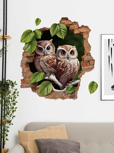 Realistischer 3D-Wandtattoo mit Eulen auf Ästen durch einen zerbrochenen Ziegelwand-Effekt
