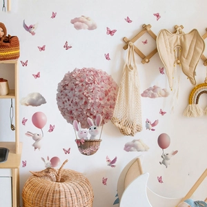 Cartoon Hase Heißluftballon Wandaufkleber Rosa Floral Abnehmbar PVC Aufkleber Für Kinderzimmer Kinderzimmer Schlafzimmer Deko