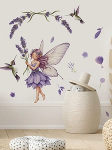 Dettaglio adesivo murale fata con ali viola e lavanda per decorazione cameretta bimbi