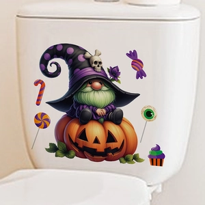 Adesivo per WC di Halloween con uno gnomo sulla zucca e piccoli adesivi di dolci