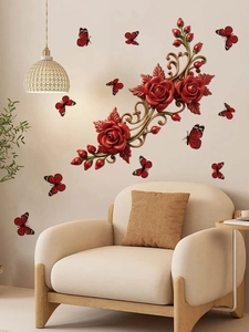 3D-geprägte rote Rosen-Wandsticker mit Schmetterlingen in einer wohnlichen Wohnzimmerszene