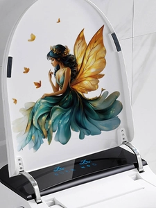 Détail d'abattant WC intelligent avec motif fée papillon et affichage numérique de la température