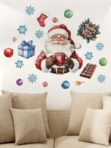 Detail der Weihnachts-Wandaufkleber mit Aquarell-Geschenkboxen und festlicher Deko