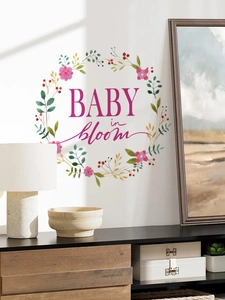 Dettaglio dell'adesivo murale floreale Baby In Bloom per la cameretta dei neonati