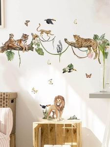 Detaillierte Wandaufkleber mit Dschungeltieren wie Löwen und Tiger im Aquarell-Stil