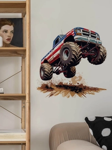 Dettaglio dell'adesivo murale monster truck bandiera USA con effetto fango per soggiorno