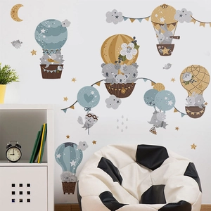 Cute cartoon animal hot air balloon wall decals for nursery and kids' bedroom decoration