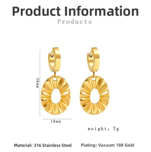 Detailed size and material specifications for 18K gold plated ruffled oval earrings