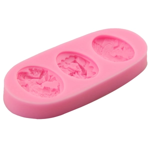 Stampo in silicone rosa per decorazioni in stile barocco con tre cavità ovali per dolci