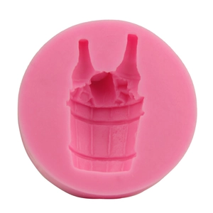 Pink silicone ice bucket and wine bottle mold for DIY fondant and chocolate crafts