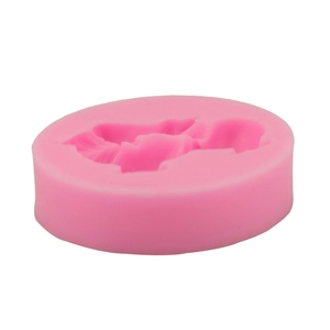 Moule en silicone rose détaillé pour bricolage avec cavité de personnage de monstre