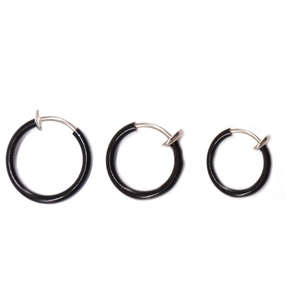 Three-piece black circular spring clip earrings set in varying sizes for non-pierced ears