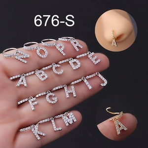 Anneau de Nez avec Pendentif Lettre en Acier Inoxydable Initiale Piercing Strass Alphabet Bijoux de Corps pour Femme Homme