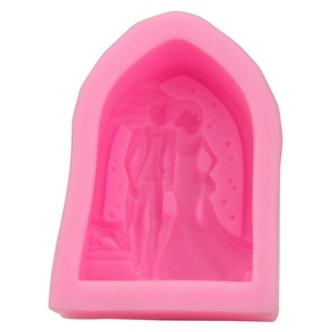 Pink silicone wedding arch mold featuring a bride and groom silhouette for baking