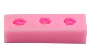 Rosa Silikonform mit 3 Rosenblüten-Hohlräumen für DIY Fondant- und Kuchendekoration