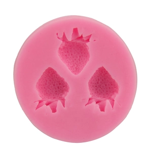 Moule rond en silicone rose avec trois empreintes de fraises pour pâtisserie DIY et fondant