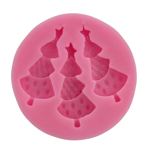 Moule en silicone rose avec trois motifs de sapin de Noël pour la pâtisserie DIY