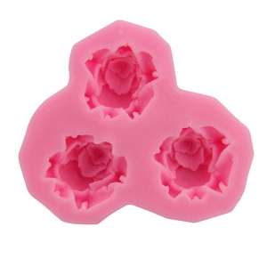 Stampo in silicone rosa a tre cavità a forma di rosa per decorazione torte e DIY