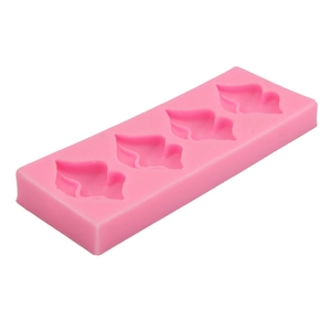 Stampo in silicone rosa a 4 cavità a forma di labbra per dolci e artigianato