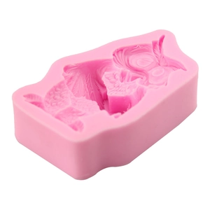 Moule en silicone rose en forme de hibou avec plumes détaillées pour décoration de gâteau