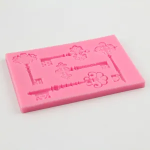 5pcs pink silicone fondant mold with vintage key patterns for DIY cake decorating tools