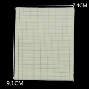 Silicone texture mat with woven grid pattern for fondant and clay DIY crafts, 9.1x7.4cm