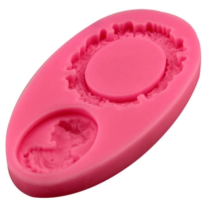 Stampo in silicone rosa con rilievo di donna vintage e cornice ovale per fondente o resina