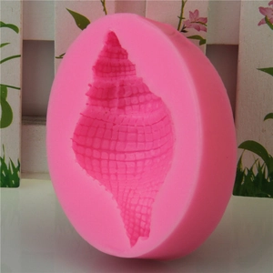 Pink seashell conch silicone mold for DIY fondant chocolate making 45-degree angle
