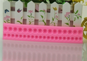 Pink silicone pearl bead fondant mold for cake border decoration and baking craft