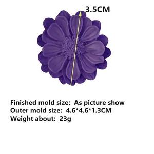 Daisy flower silicone fondant mold for cake decorating and DIY baking crafts