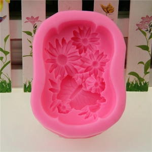 Moule en silicone rose avec motifs de fleurs et papillons pour décoration de gâteaux
