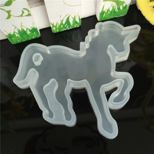 Silikonform in Einhorn-Optik für Kristallharz-Bastelarbeiten und Handy-Deko