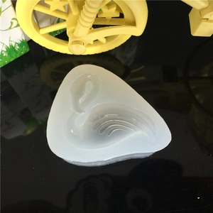 Translucent swan-shaped silicone mold for DIY resin crafts and cake decorating