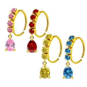 Lot de quatre anneaux de nez dorés en C avec pendentifs gouttes en zircon coloré
