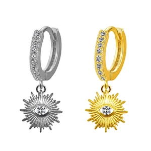 Orecchini a cerchio occhio del sole in oro e argento con zirconi scintillanti