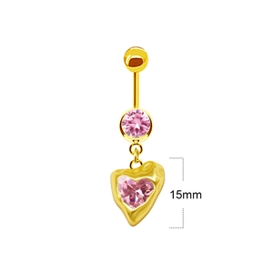 Detailansicht des 15mm herzförmigen rosa Kristall-Bauchnabelpiercings mit Gold-Finish