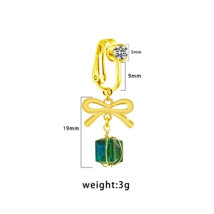 Orecchino a clip con cristallo verde, fiocco decorativo e strass, lunghezza 33 mm