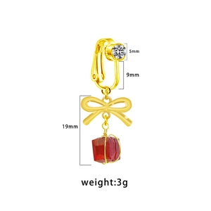 Clip per ombelico dorata con fiocco e pendente in cristallo rosso senza perforazione
