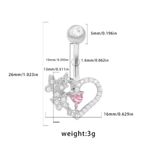 Diagrama de tallas detallado para piercing de ombligo con corazón rosa y mariposa