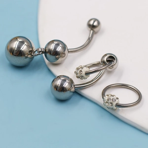 Set de piercings para el ombligo de acero inoxidable con brillantes y aro pulido