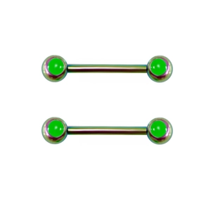 Detail of green acrylic ball clover piercing jewelry set with rainbow metal finish