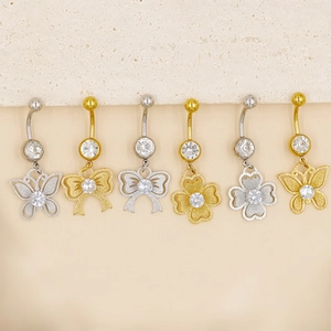 6er-Set Bauchnabelpiercings aus Chirurgenstahl mit Schmetterlings- und Kleeblatt-Anhängern