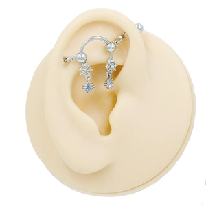 Ασημένιο βιομηχανικό piercing από ατσάλι με ιστό αράχνης και κρεμαστά στοιχεία με κρύσταλλα