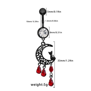 Dettaglio piercing ombelico con gatto e luna nera con gocce rosse e misure tecniche