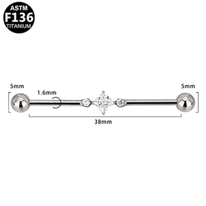 F136 τιτάνιο industrial piercing με τετράγωνο κρύσταλλο και μπίλιες των 5mm
