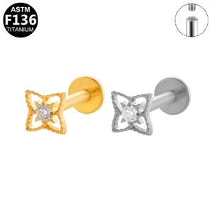 Detail van ASTM F136 titanium labret met interne schroefdraad en zirkonia bloemdesign