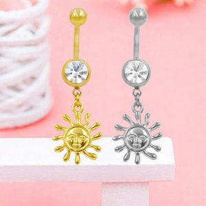 Détails des piercings de nombril avec pendentif soleil en or et argent et zircone