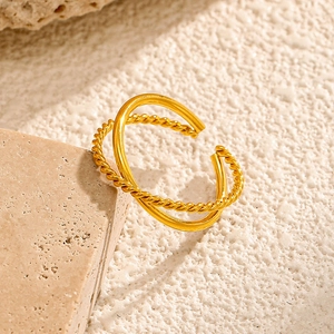 18K gold plated double layer twisted rope ring in polished stainless steel for women